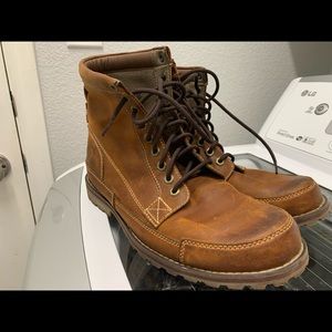 Men’s brown earth keeper timberlands